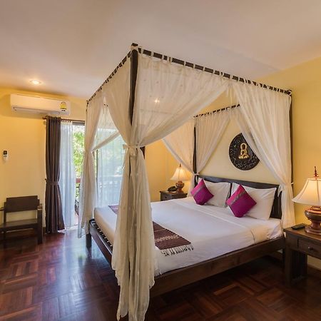 באנג סאפאן Coral Hotel Bangsaphan מראה חיצוני תמונה
