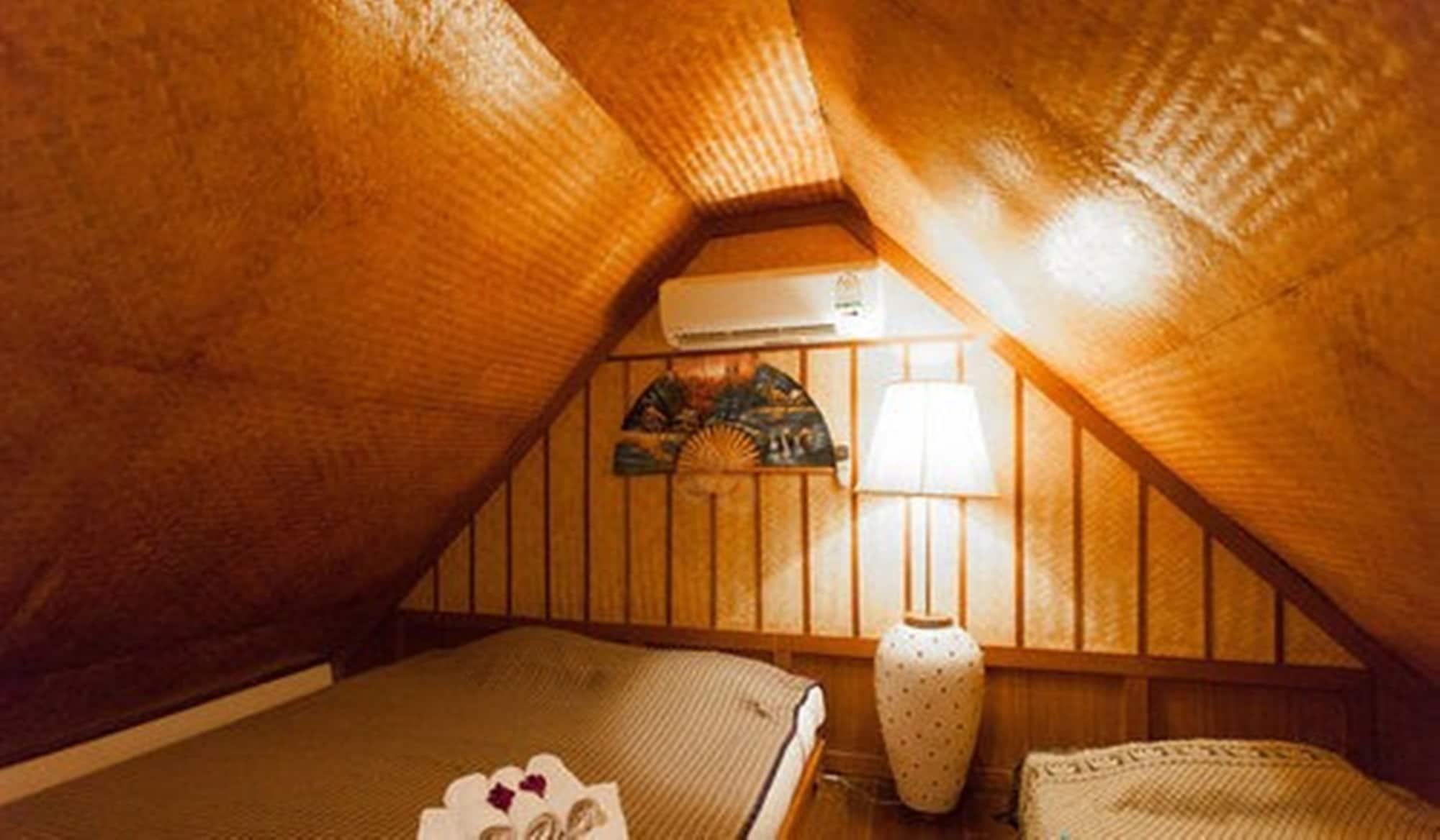 באנג סאפאן Coral Hotel Bangsaphan מראה חיצוני תמונה