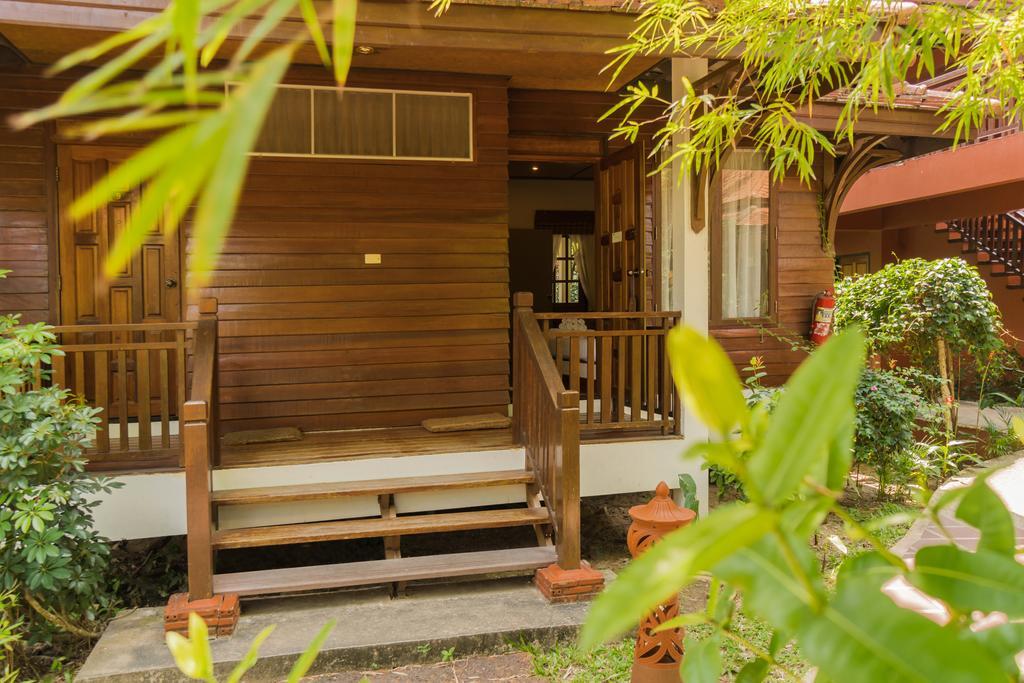 באנג סאפאן Coral Hotel Bangsaphan מראה חיצוני תמונה