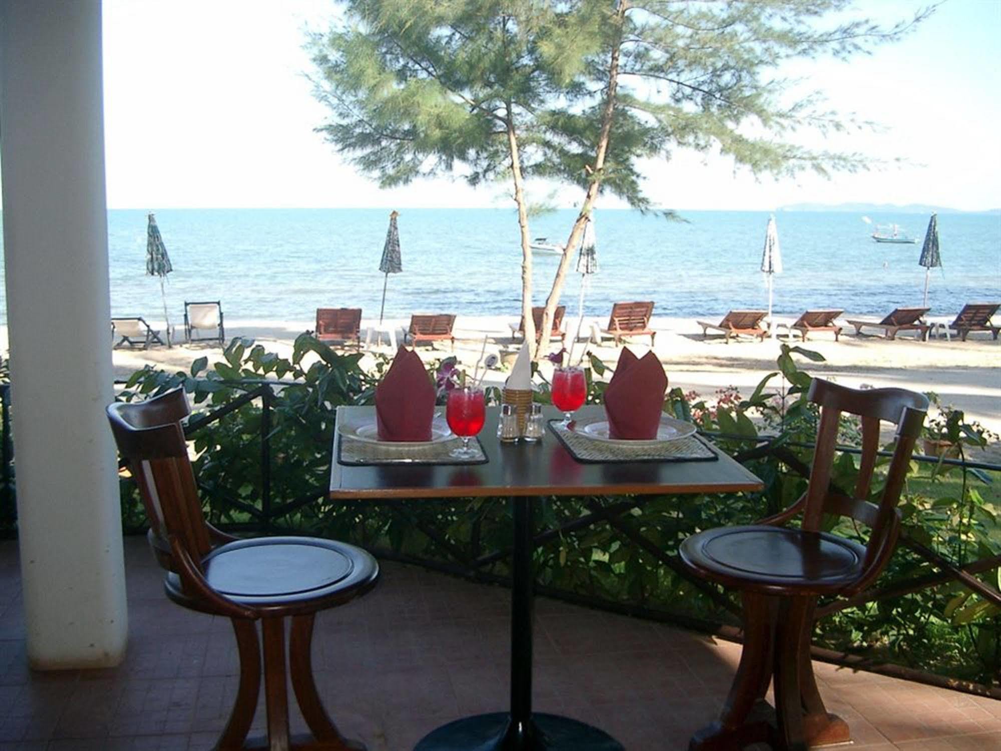 באנג סאפאן Coral Hotel Bangsaphan מראה חיצוני תמונה